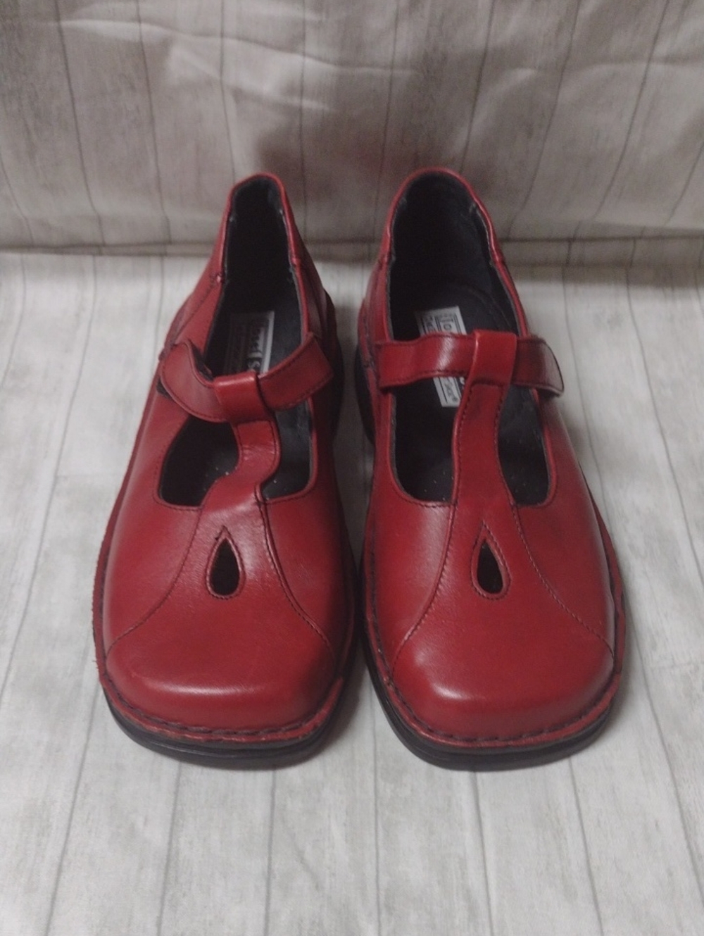 Josef Seibel Red Leather T-Strap Shoes (J1081)